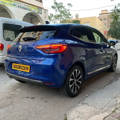 Renault Clio 5  2023 