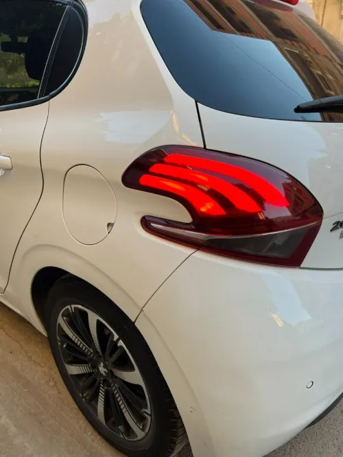 Peugeot 208 2019 Active Facelift