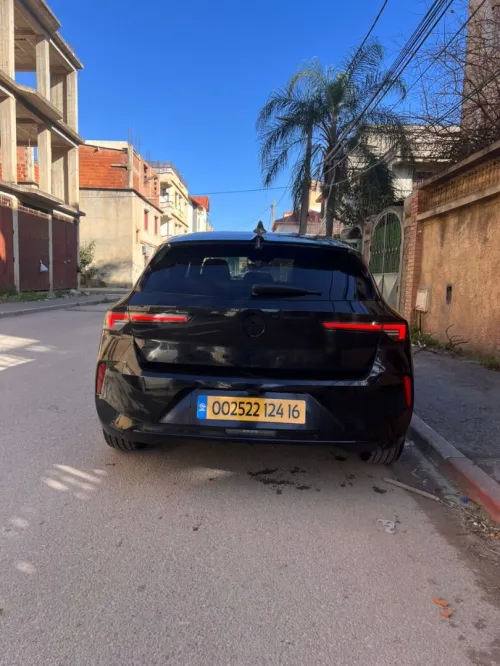 Opel Astra 2024 