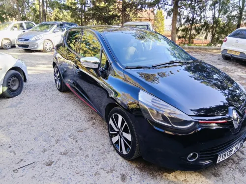 Renault Clio 4 2014 Seventeen