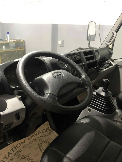 Hino300 Hino300 2014