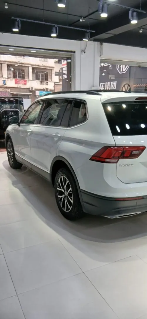 Volkswagen Tiguan 2020 HIGHLINE