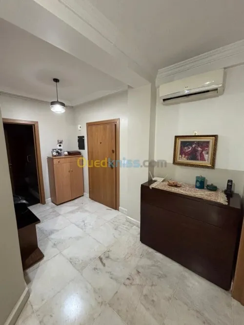 Location Appartement F4 Alger Said hamdine