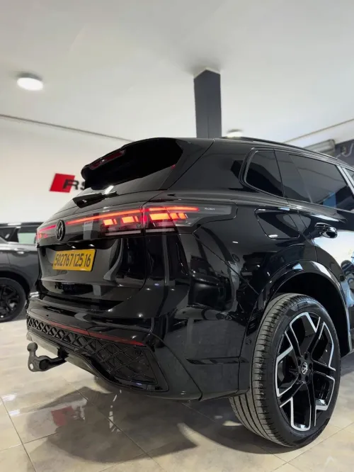 Volkswagen Tiguan 2025 R line