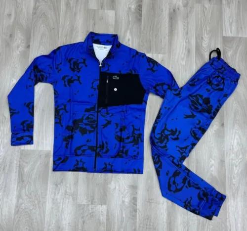 Lacoste 
