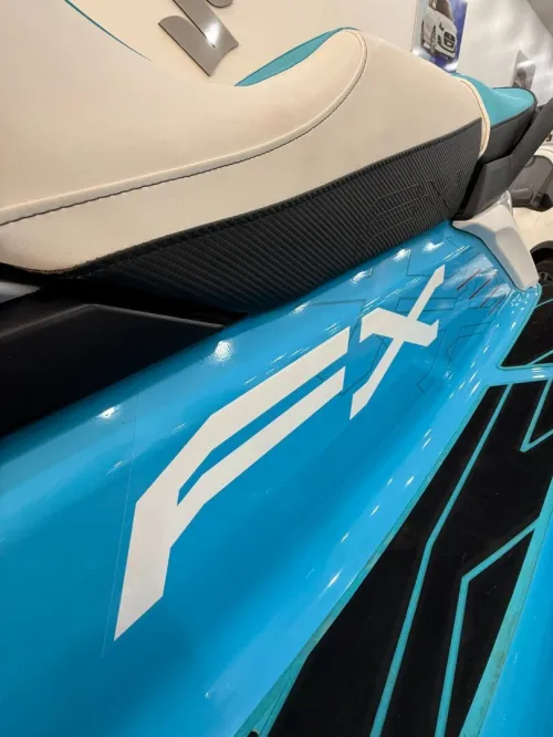 Jet ski