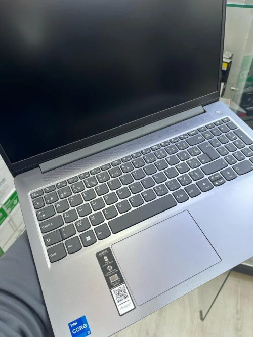 LENOVO IDEAPAD SLIM 3 I5 13420H 8GO 512GO 15.6" NEUF SOUS EMBALLAGE
