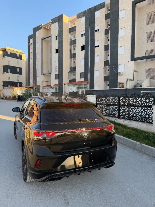 Volkswagen T-Roc 2026 R-Line Edition Black magic