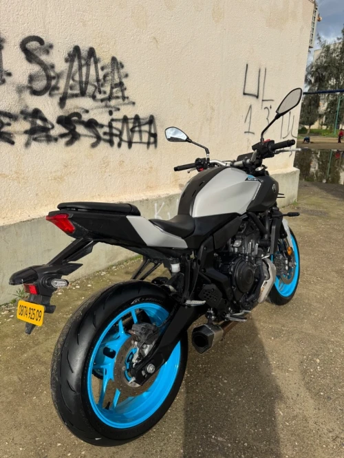 Yamaha Mt07 2025