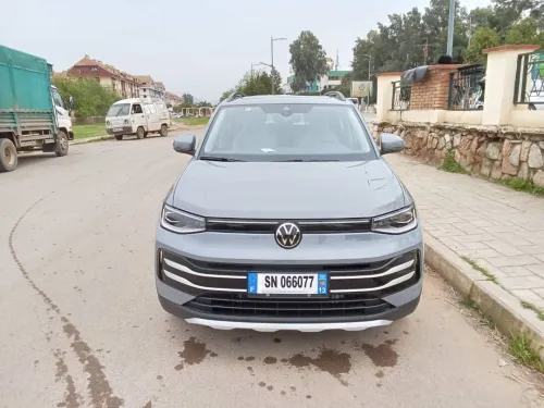 Volkswagen Tahru 2025 Sharp