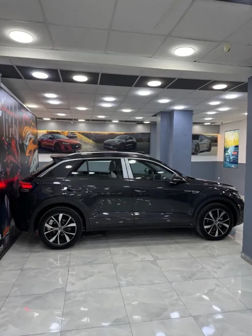 Volkswagen T-Roc 2025 R-Line 