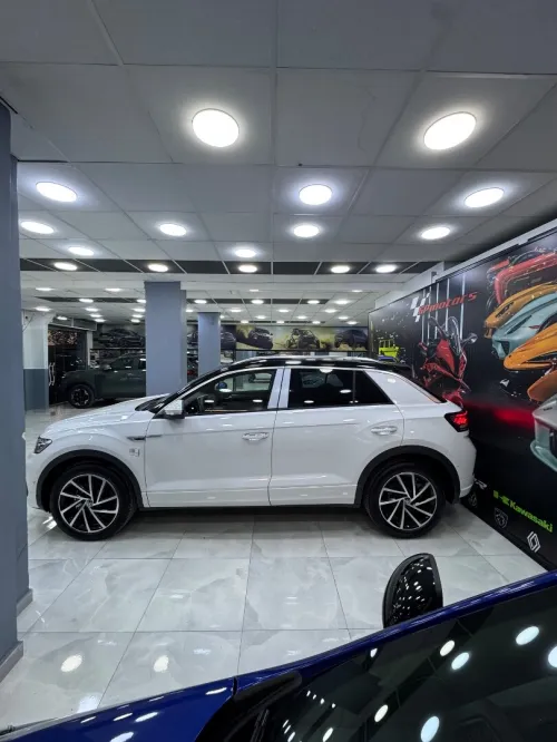 Volkswagen T-Roc 2025 R-Line 