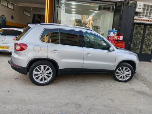 Volkswagen Tiguan 2011 Carat +