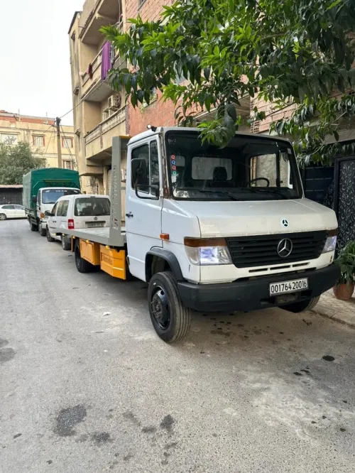 Mercedes Camion 2000