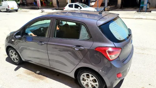 Hyundai i10 2017 Grand