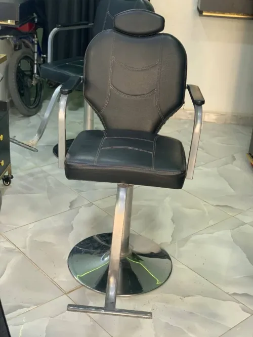 ماتريال صالون حلاقة