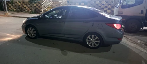 Hyundai Accent RB  4 portes 2017 Accent RB  4 portes