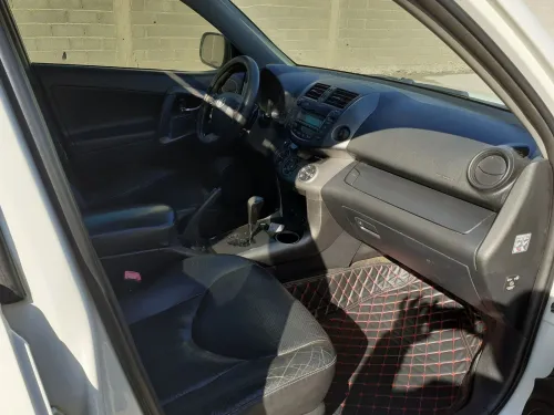 Toyota RAV4 2012 Active