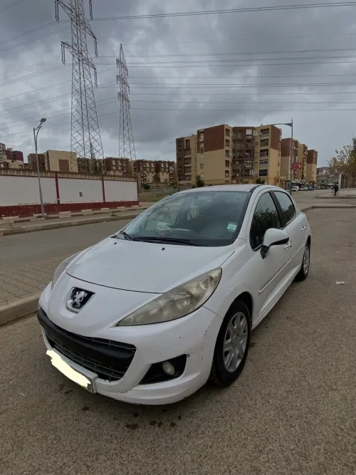 Peugeot 207 plus 2013 207 plus