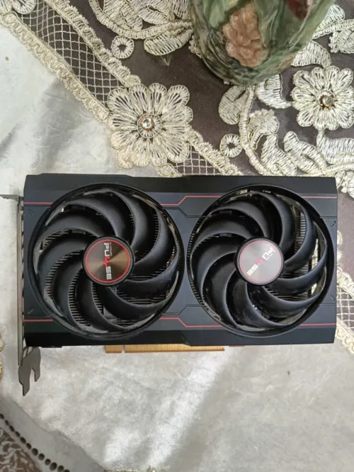 Carte graphique RX 6600 8GB SAPPHIRE PULSE  Excellent Condition