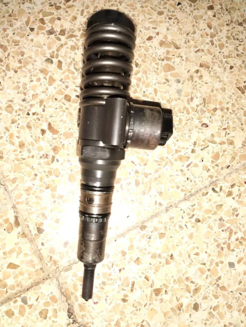 Articles de pièces golf 5 2.0L 140ch