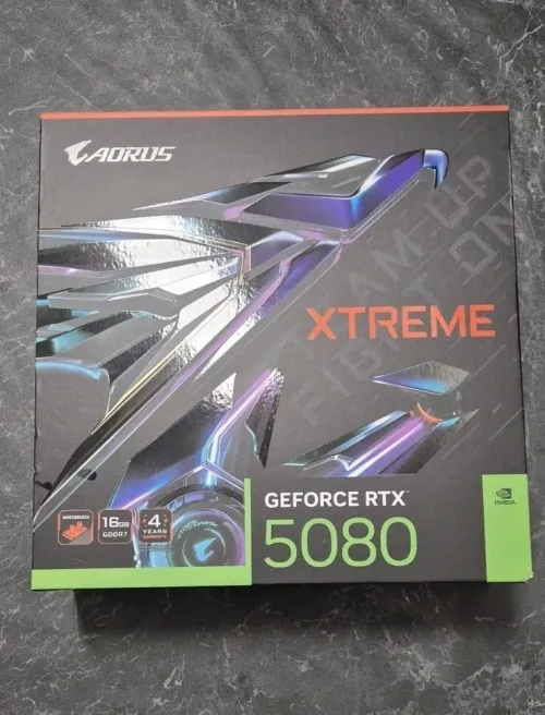 RTX 5080 AORUS XTREME WATERFORCE WB (NEUVE JAMAIS UTILISÉE)