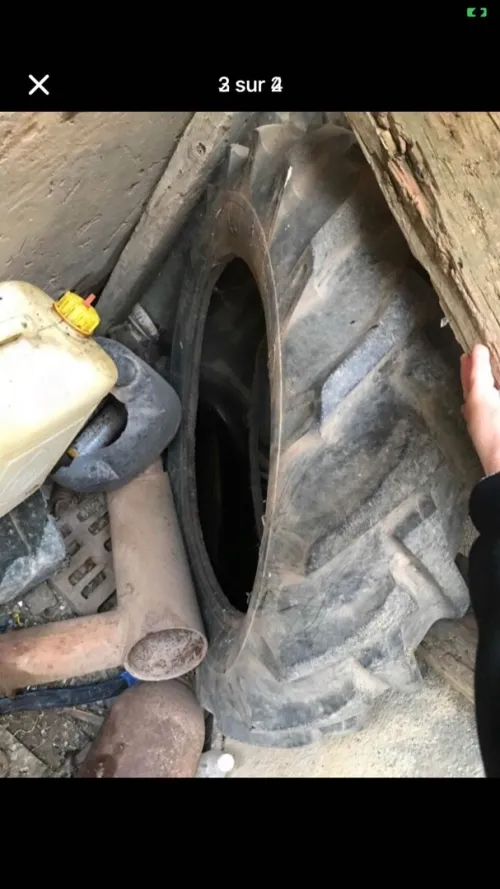 pneu tracteur 10.28