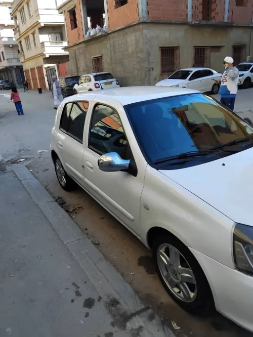 Renault Clio Campus 2014 Mongolienne