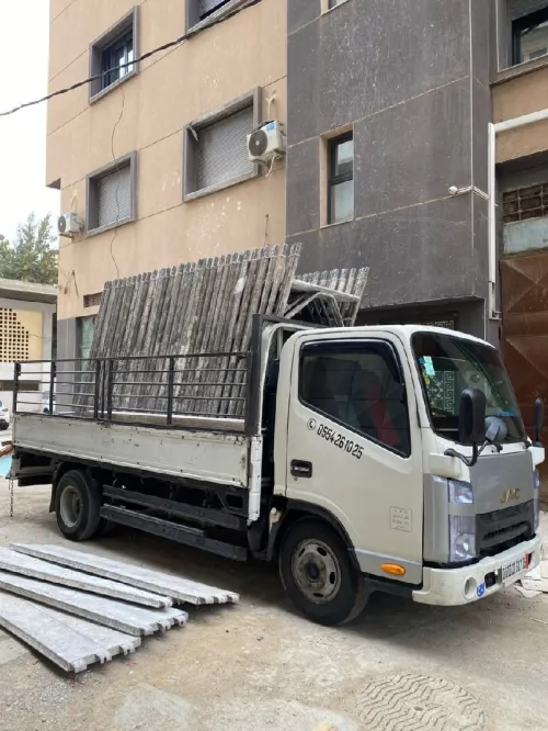 Camion 2.5t Transport marchandise