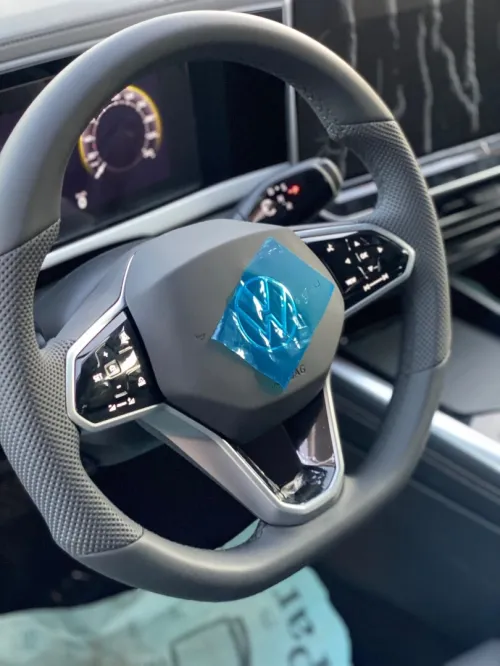 Volkswagen Passat 2025 Pro