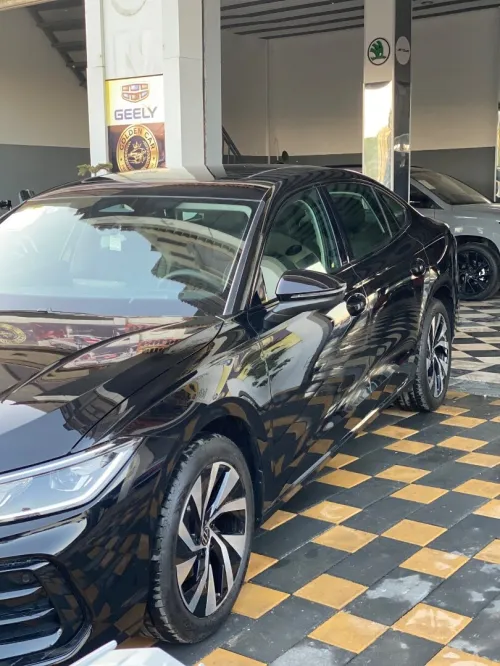 Volkswagen Passat 2025 Pro