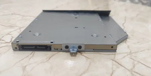 Lecteur & Graveur CD/DVD interne PC portable slim modèle UJ 172