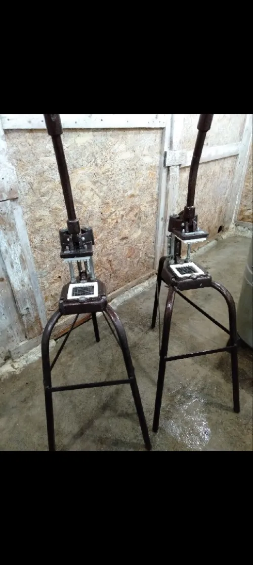 Éplucheuse professionnelle 25 à 30 KG + 2 coupe frites