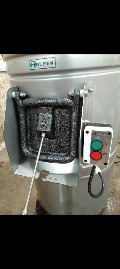 Éplucheuse professionnelle 25 à 30 KG + 2 coupe frites