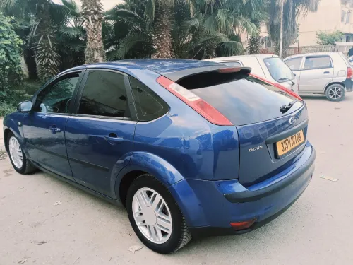 Ford Focus 4 portes 2007 Focus 4 portes