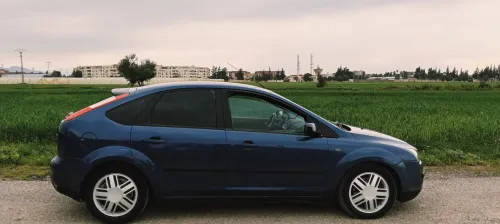 Ford Focus 4 portes 2007 Focus 4 portes