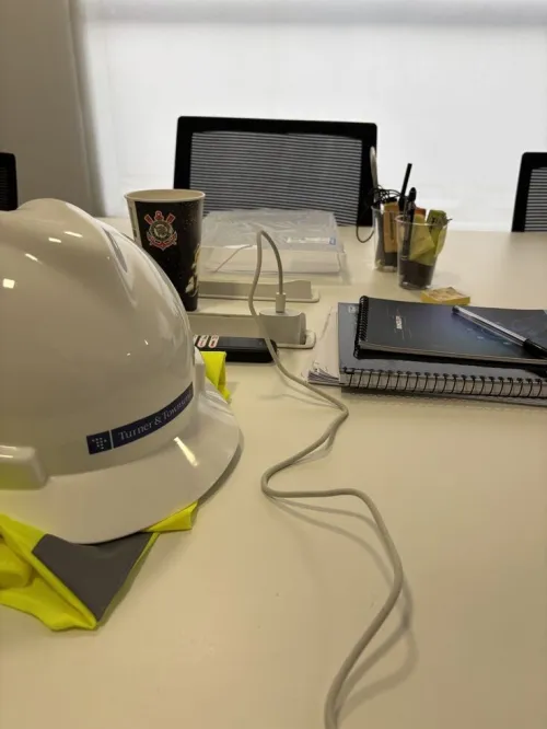 INGÉNIEUR EN TRAVAUX PUBLICS