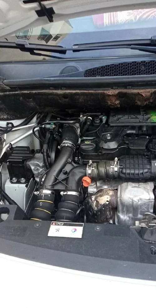 Peugeot Partner 2015 b9