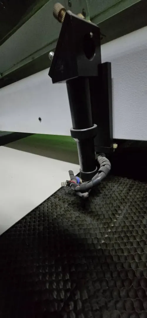Machine CNC Laser CO2 Infinity INF 1390  130x90 cm  100W à 150W