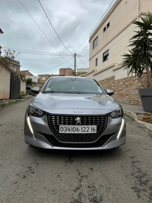 Peugeot 208 2022 Allure