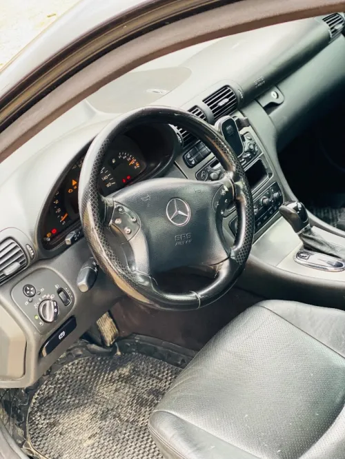 Mercedes Classe C 2000 C270