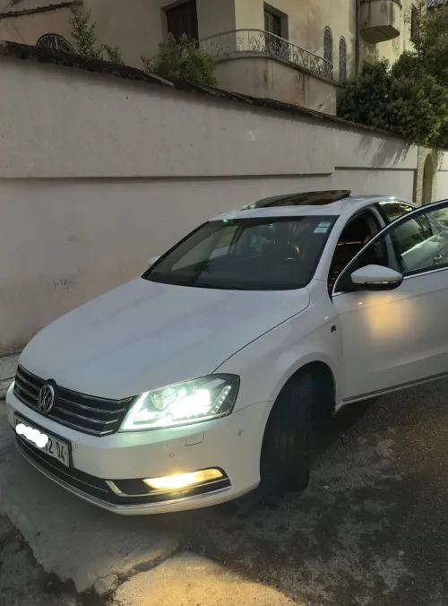 Volkswagen Passat 2012 R Line