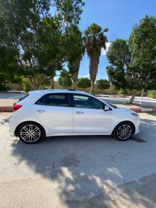 Kia Rio 5 portes 2021 Ex