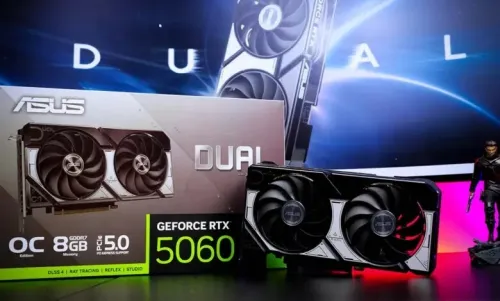 CARTE GRAPHIQUE ASUS DUAL GeForce RTX 5060 8GB GDDR7 OC Edition Neuf Sous Emballage