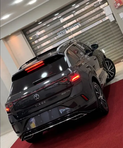 Volkswagen T-Roc 2025 R-Line 