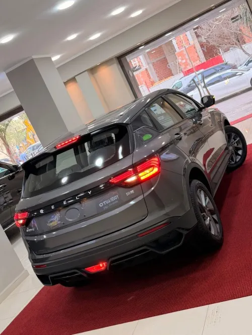 Geely Coolray 2025 