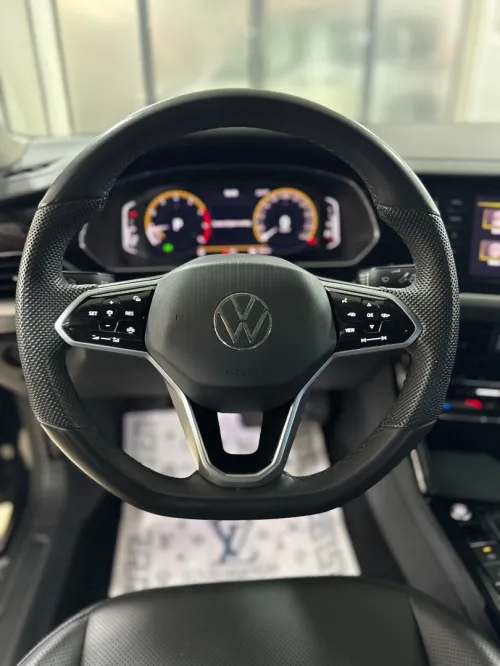 Volkswagen Passat 2024 