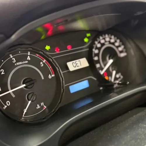 Toyota HILLiX 2025 