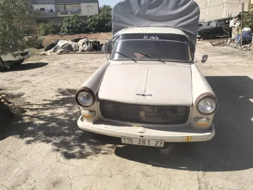 Peugeot 404 1981 404 Baché