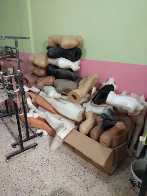 Mannequin vêtements hommes 